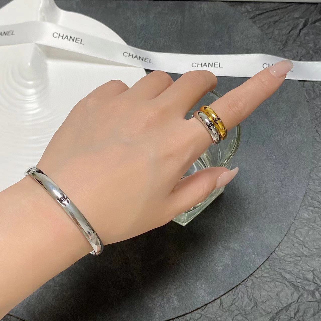 Chanel Coco 18K Gold Ring