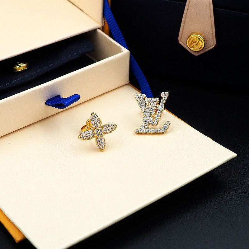 Louis Vuitton Iconic Tr ̈¦sor 18K Gold Earrings