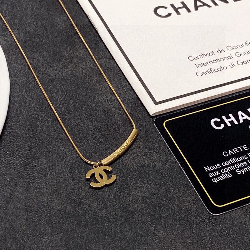 Chanel Gold 18K Gold Necklace