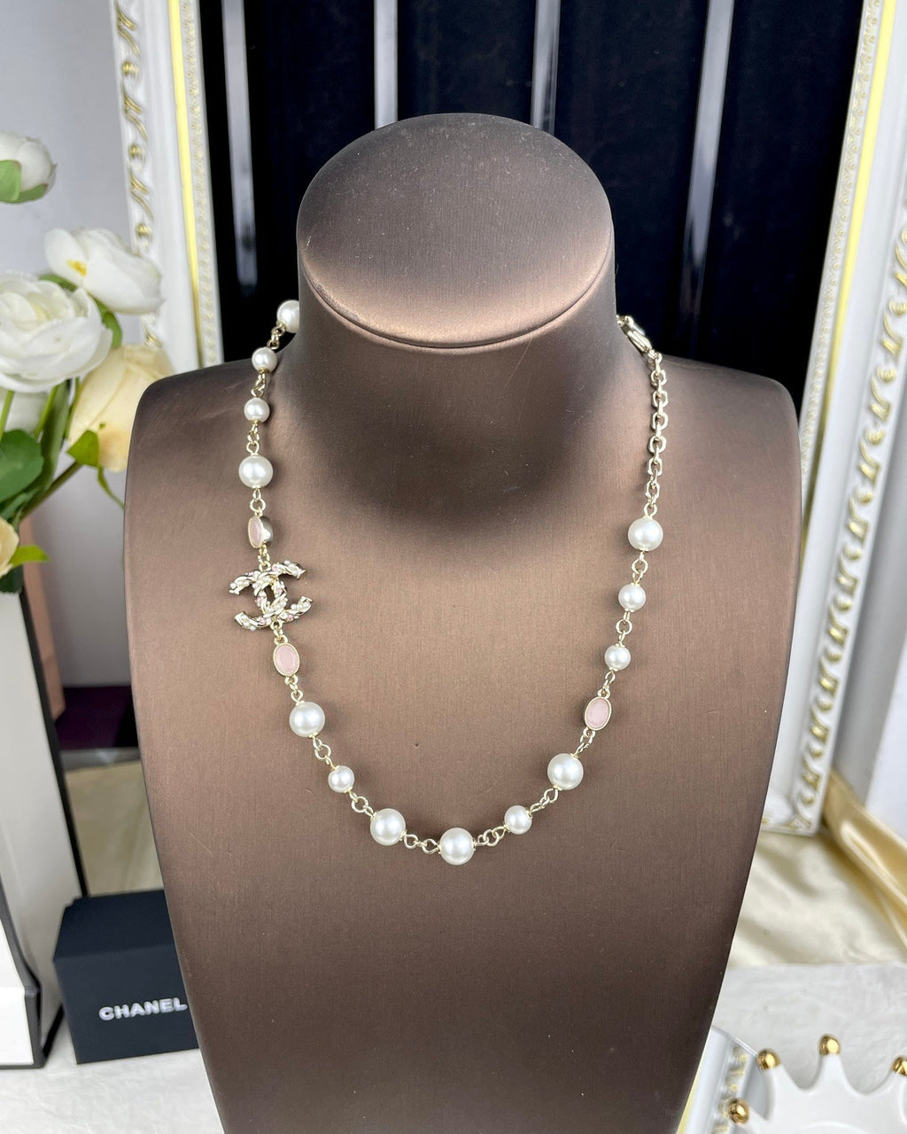 Chanel Pearls 18K Gold Necklace