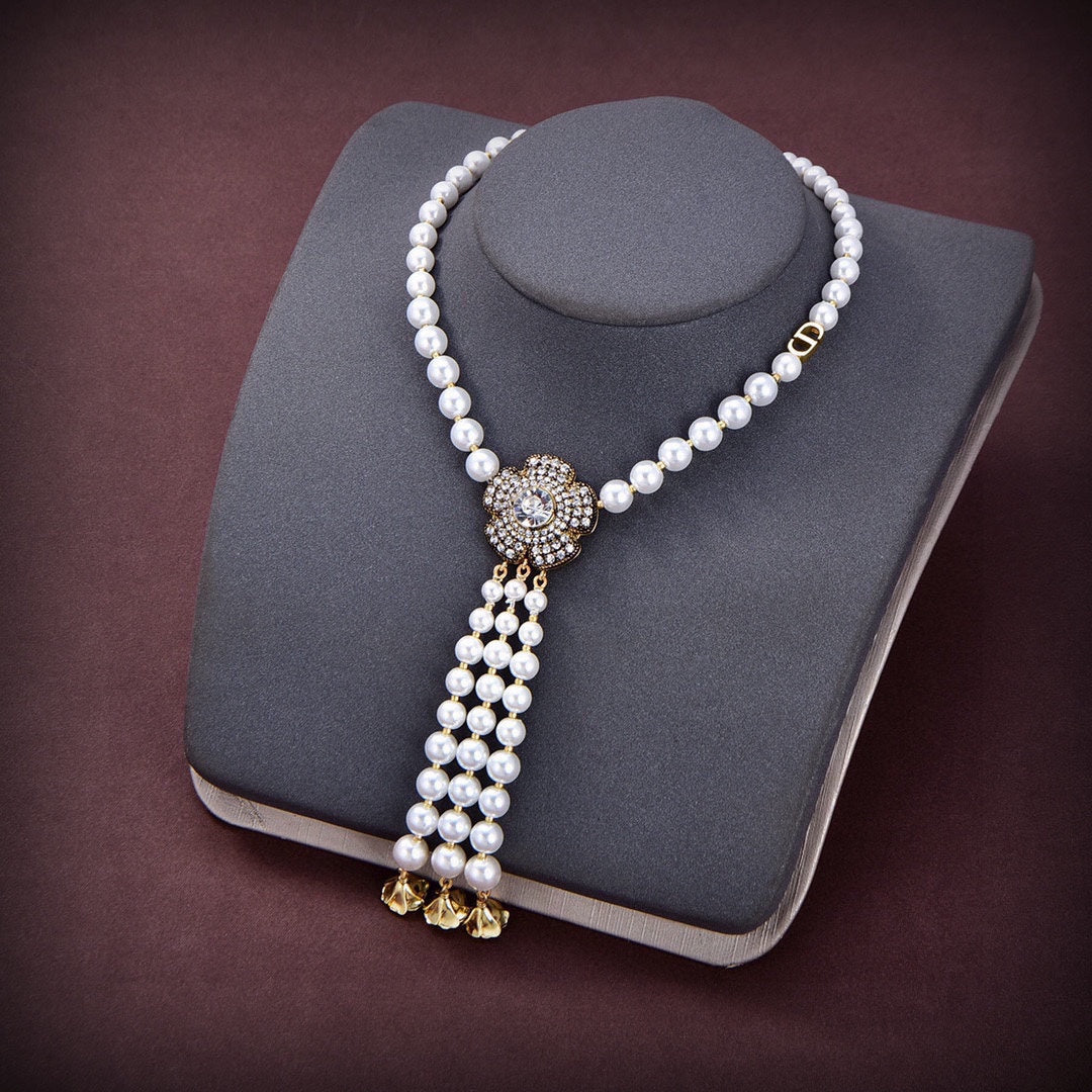 Dior Jardin Enchante 18K Gold Necklace
