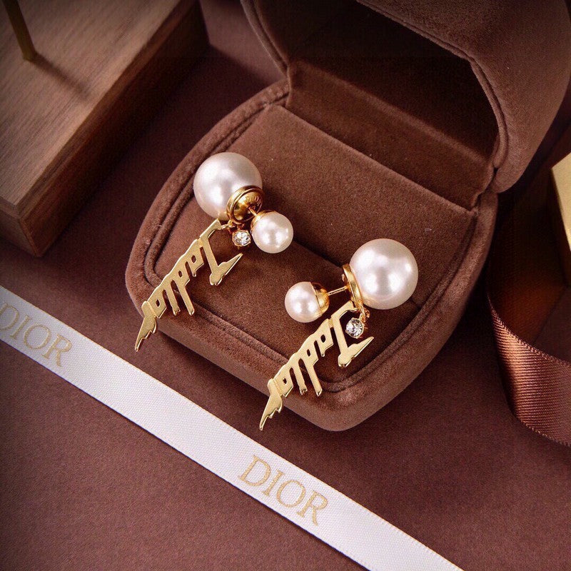 Dior Tribales Vintage 18K Gold Earrings