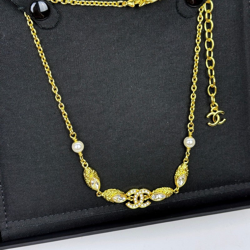 Chanel 26C Crystal Gold 18K Gold Necklace