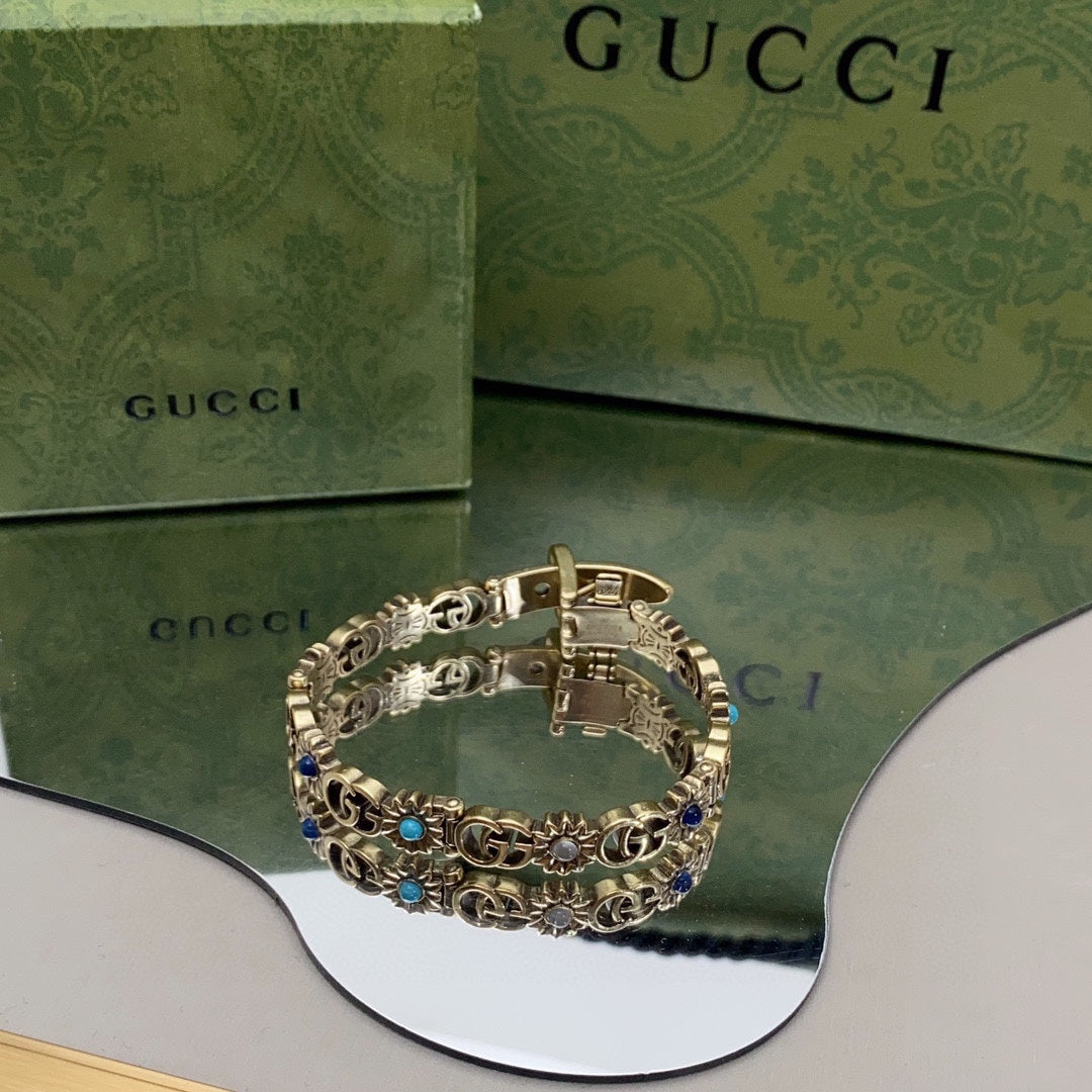 Gucci Double Flowers 18K Gold Bracelet
