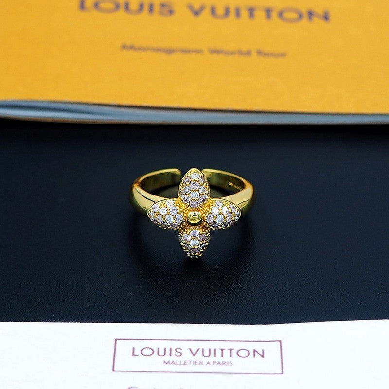 Louis Vuitton Louisa 18K Gold Ring