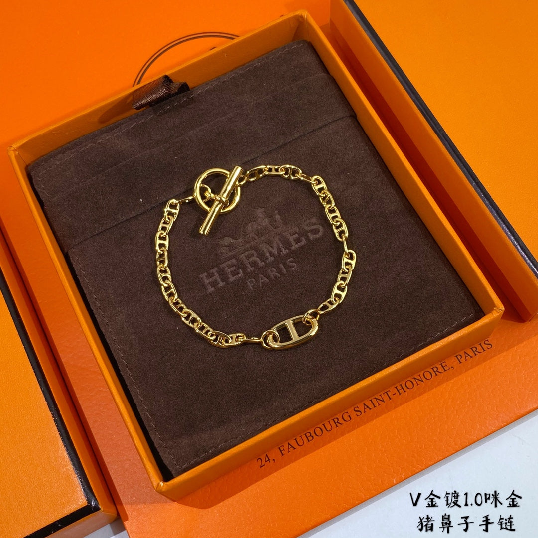 Hermes New Farandole 18K Gold Bracelet