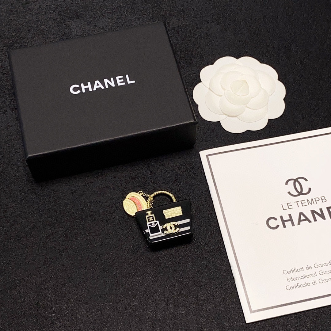 Chanel Bag 18K Gold Brooch