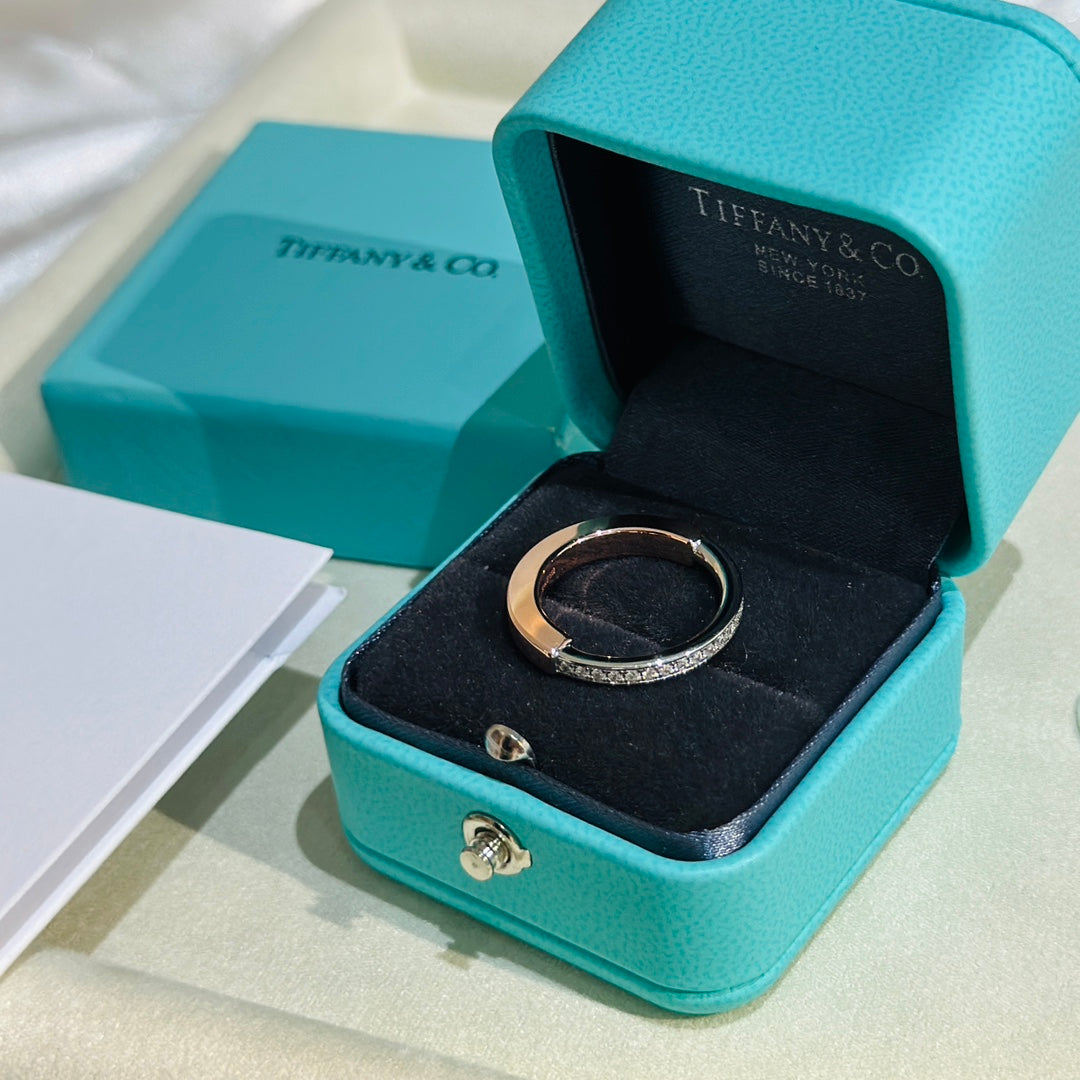Tiffany Lock Diamond 18K Rose Gold Ring