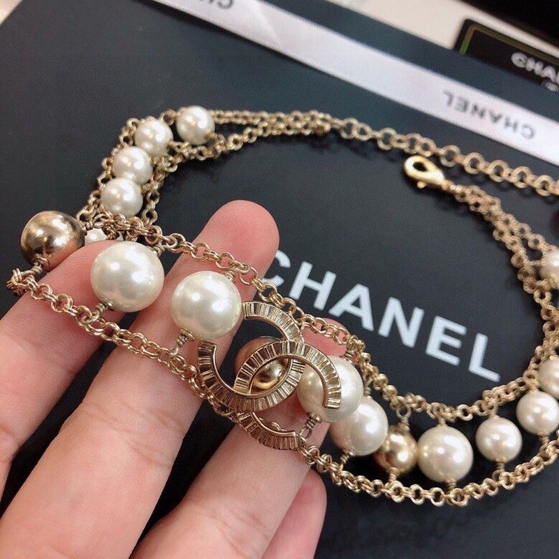 Chanel Pearl Choker Chain 18K Gold Necklace