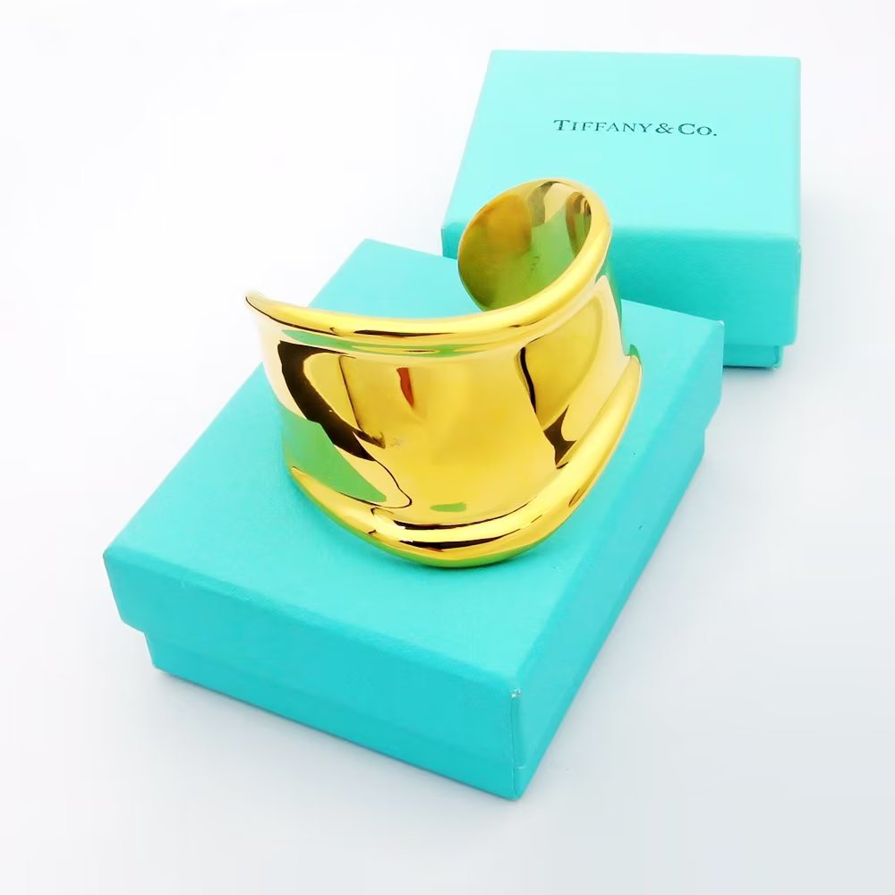 Tiffany Elsa Peretti Small Bone Cuff 18K Gold Bracelet