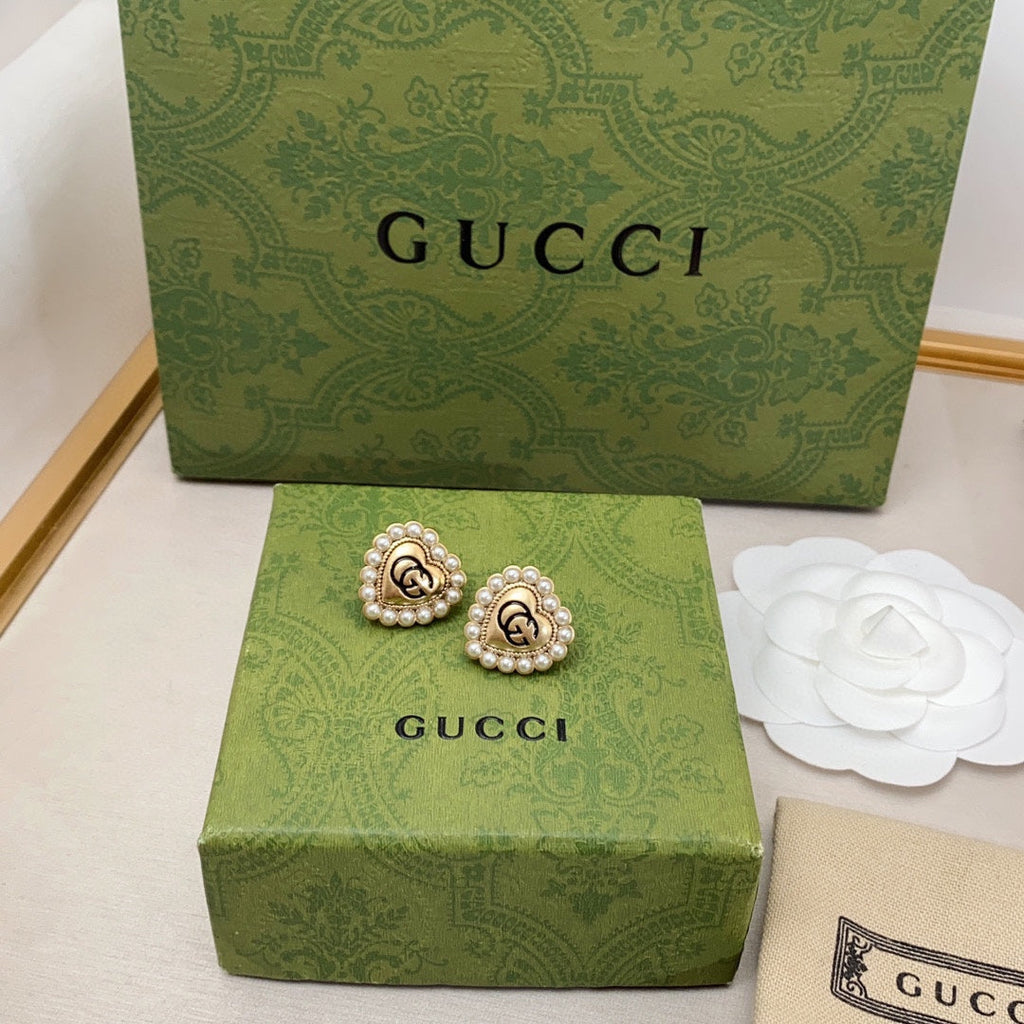 Gucci Double Heart Pearl 18K Gold Earrings