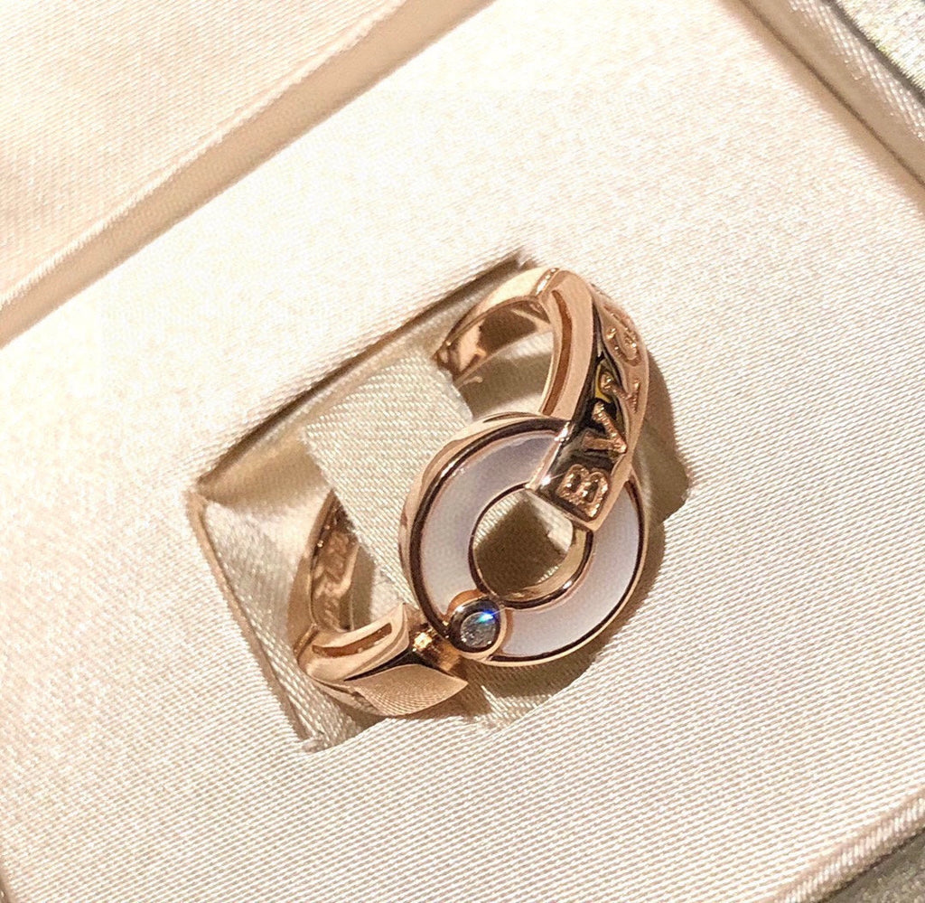 Bvlgari Pearl 18K Gold Ring