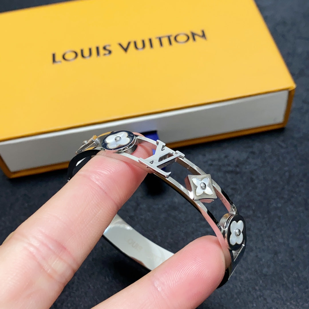 Louis Vuitton Crystal Studded 18K Gold Bracelet
