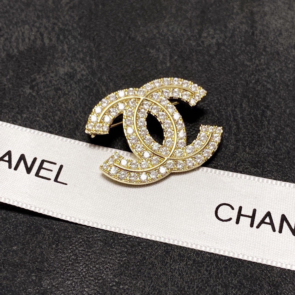 Chanel Diamonds Set Brooches 18K Gold Brooch