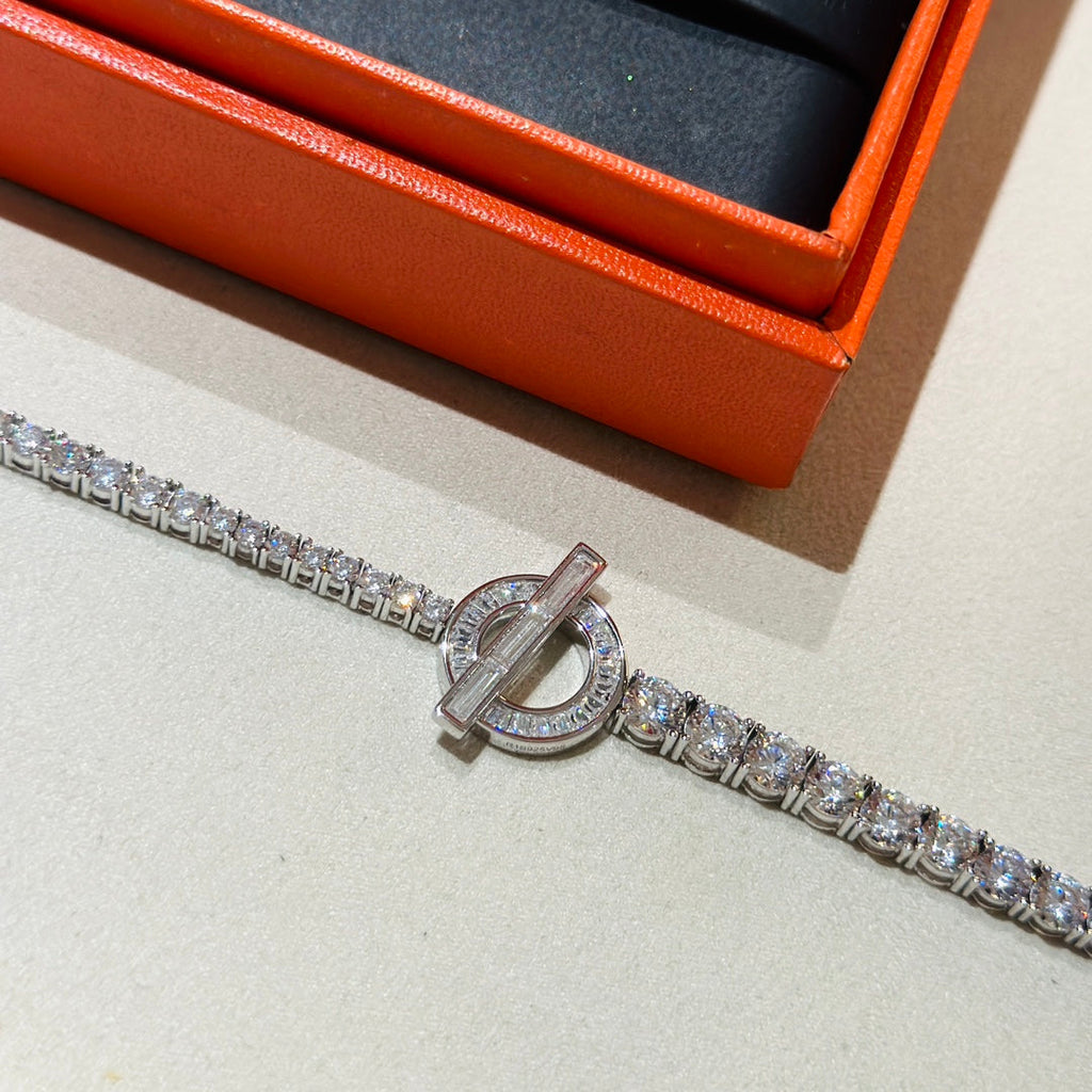 Hermes Finesse Link Diamond 18K Gold Bracelet