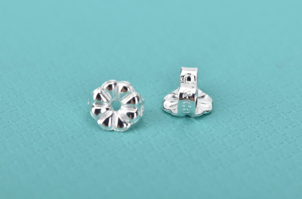 Tiffany Return to Heart 18K Gold Earrings