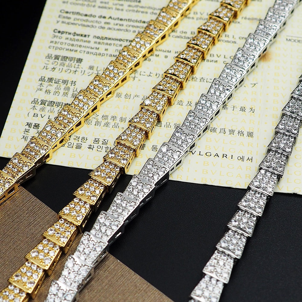 Bvlgari Serpenti Viper Full Pave Diamonds 18K Gold Necklace