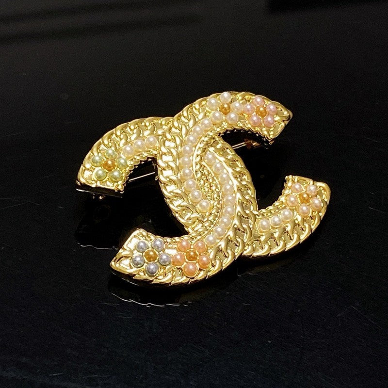 Chanel Pearl Gold 18K Gold Brooch