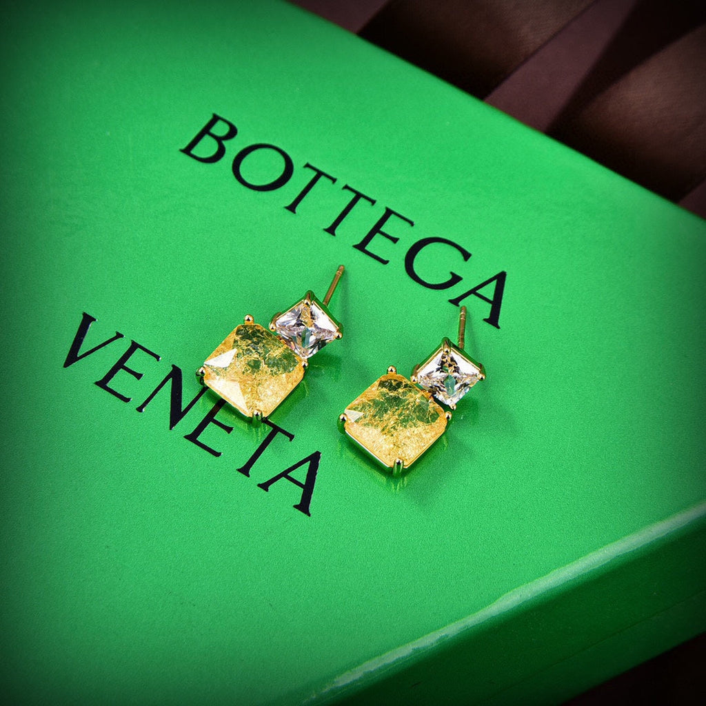 Bvlgari Crystals 18K Gold Earrings