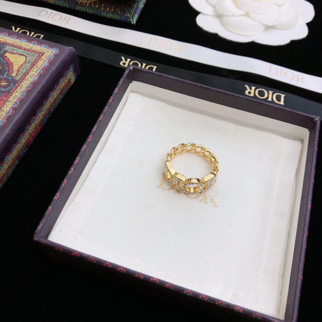 Dior Revolution Chain 18K Gold Ring