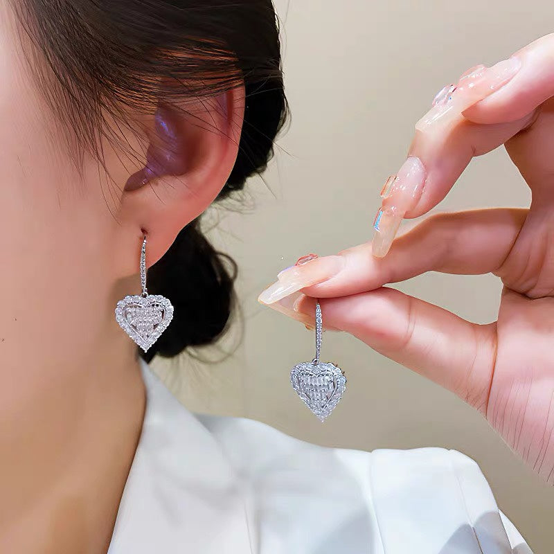 Tiffany Heart Diamonds 18K Gold Earrings