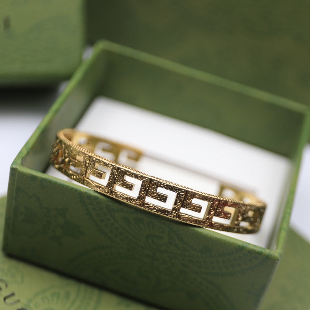 Gucci Double Cube 18K Gold Bracelet