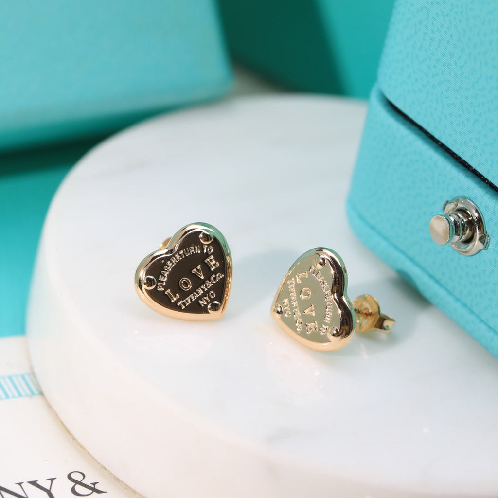 Tiffany Return to Love 18K Gold Earrings