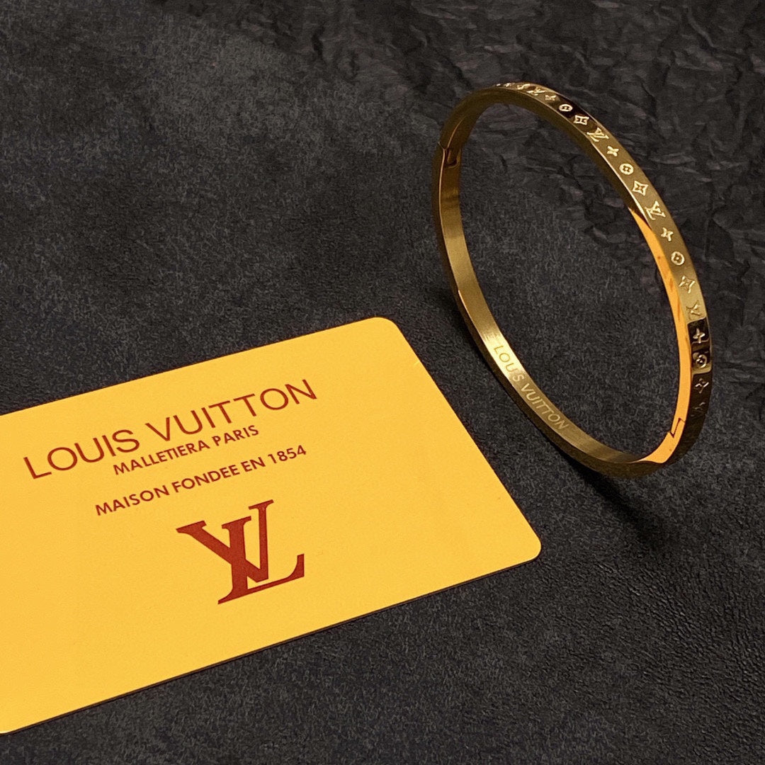 Louis Vuitton Vintage 18K Gold Bracelet