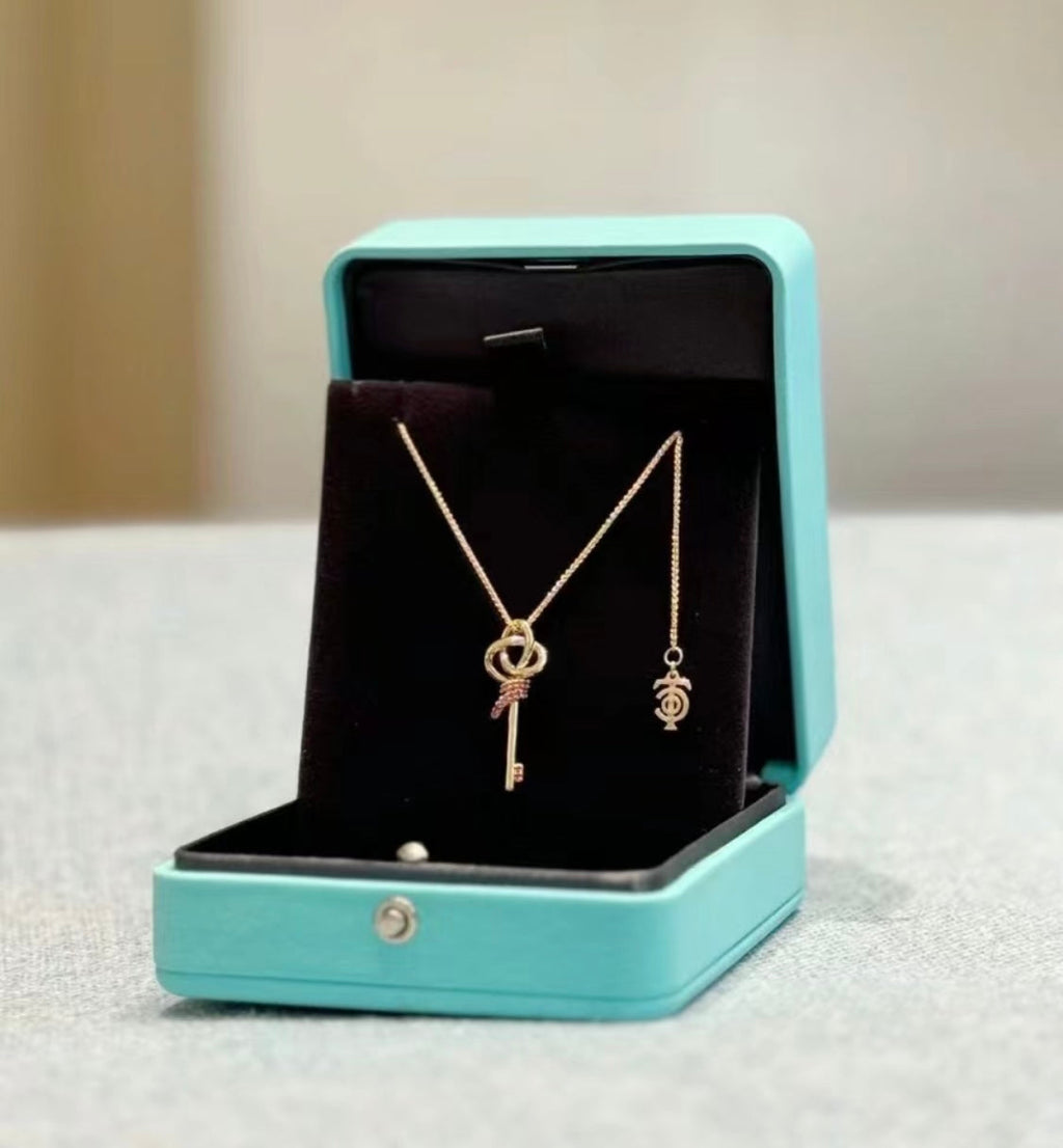Tiffany Keys Woven Pink Diamonds Medium 18K Gold Necklace