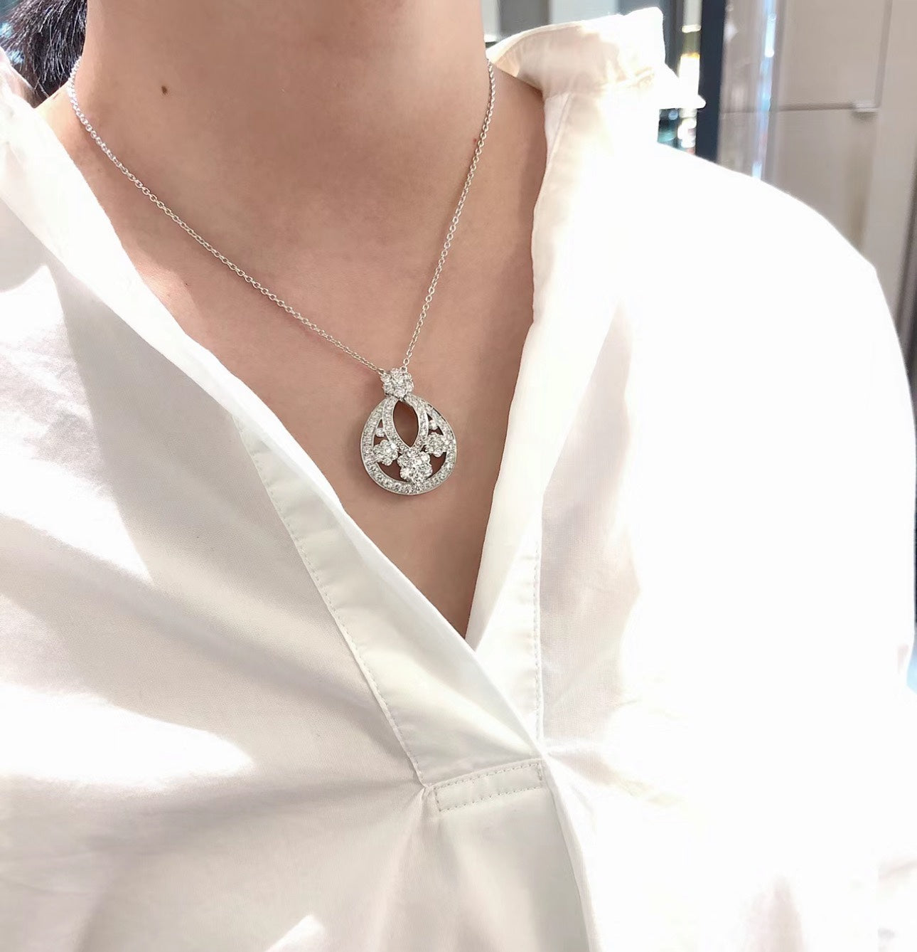 Snowflake 18K Gold Necklace