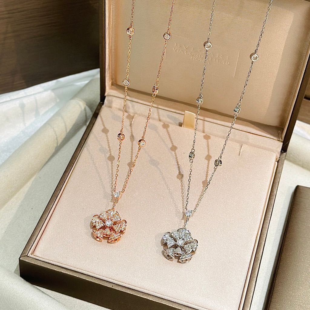 Bvlgari Dream Diamond 18K Gold Necklace
