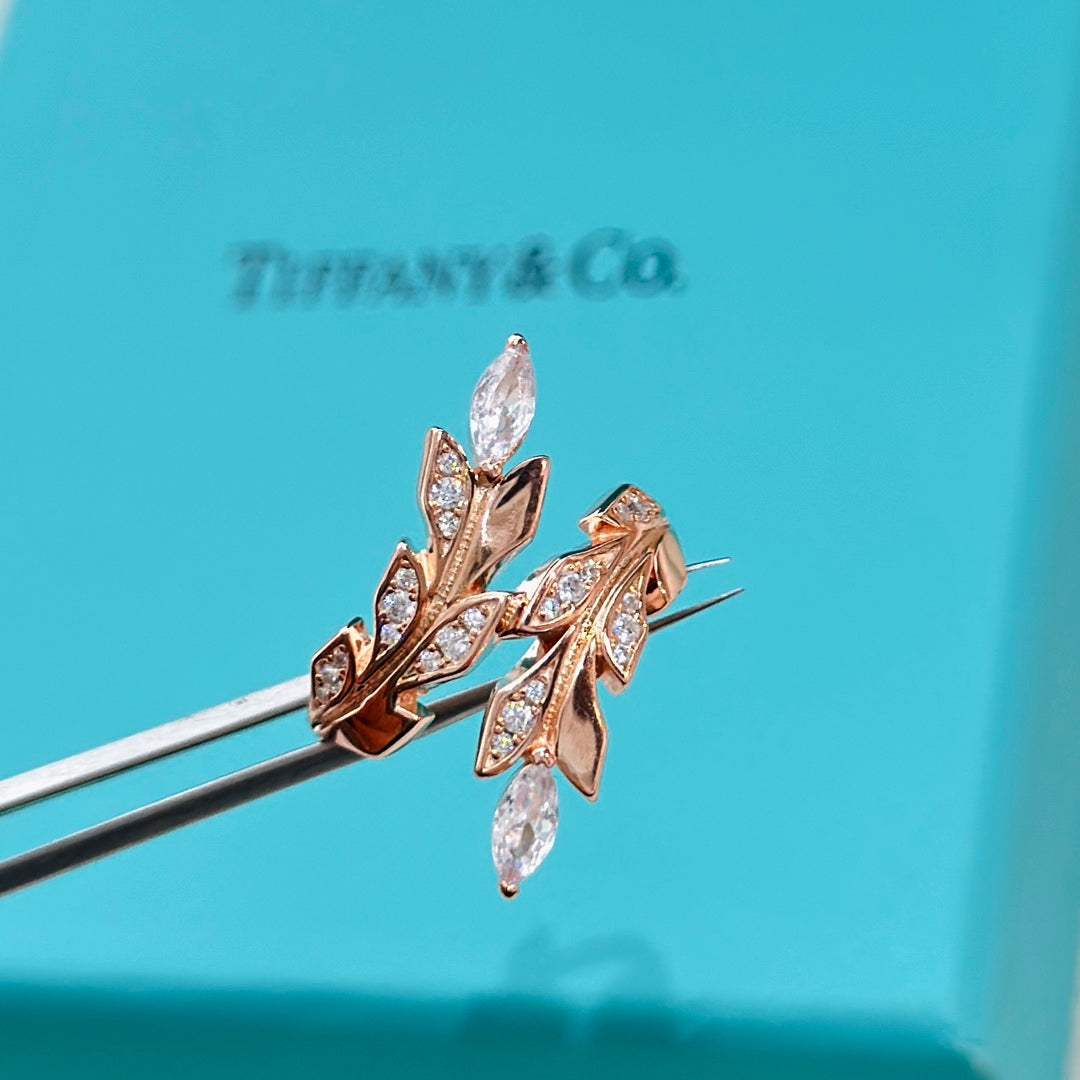 Tiffany Victoria Vine Bypass 18K Gold Ring