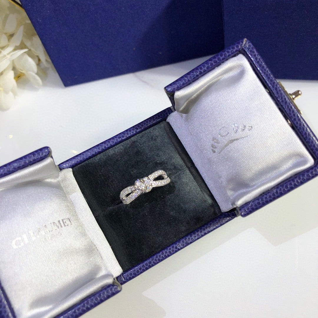 Diamond 18K Gold Ring