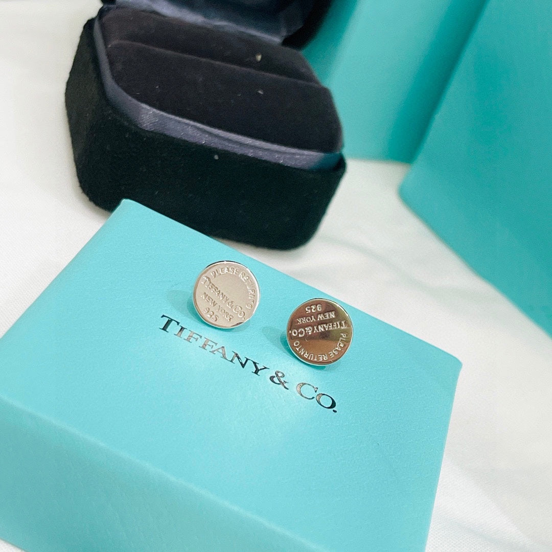 Tiffany Return to Circle Stud 18K Gold Earrings