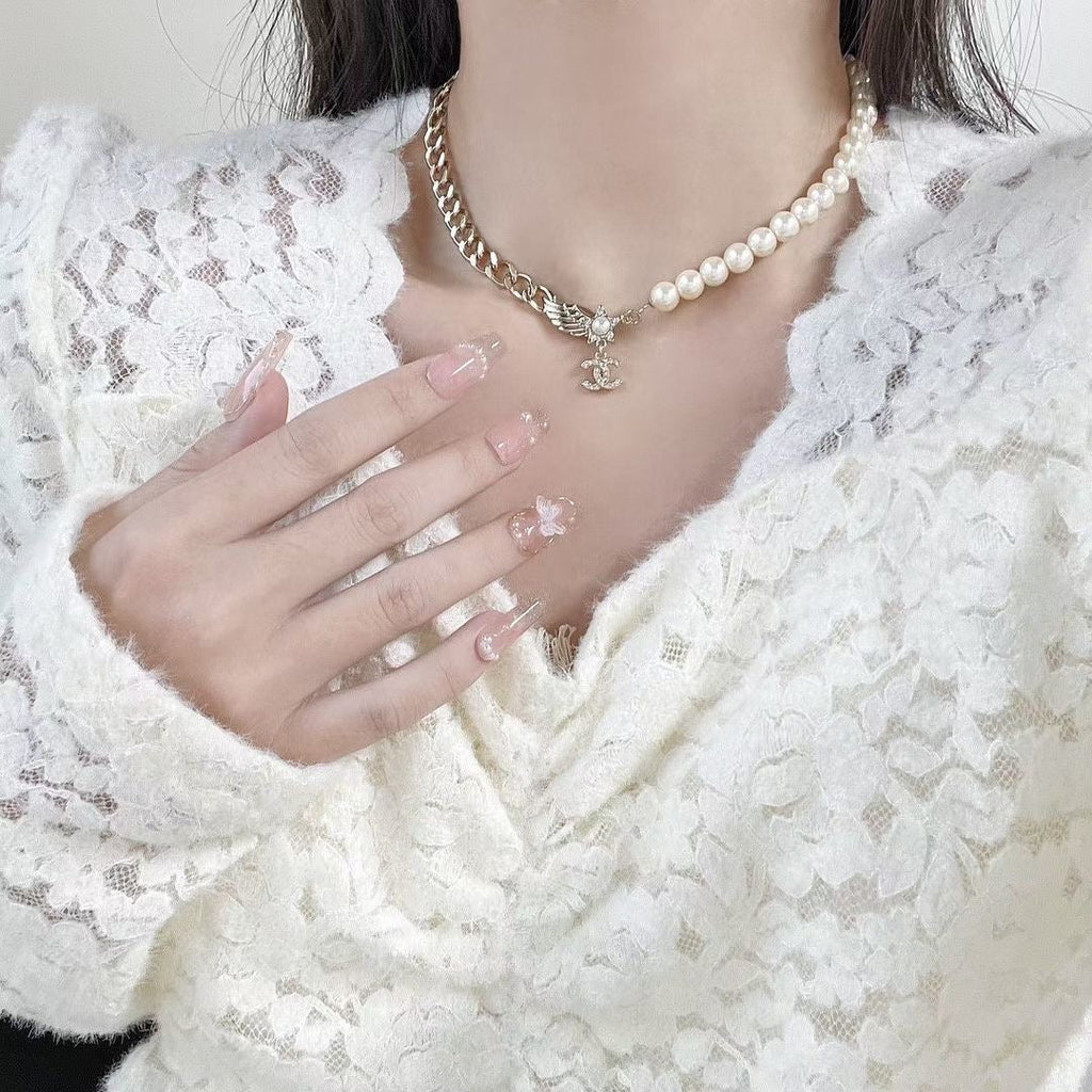 Chanel Wing Chain 18K Gold Necklace