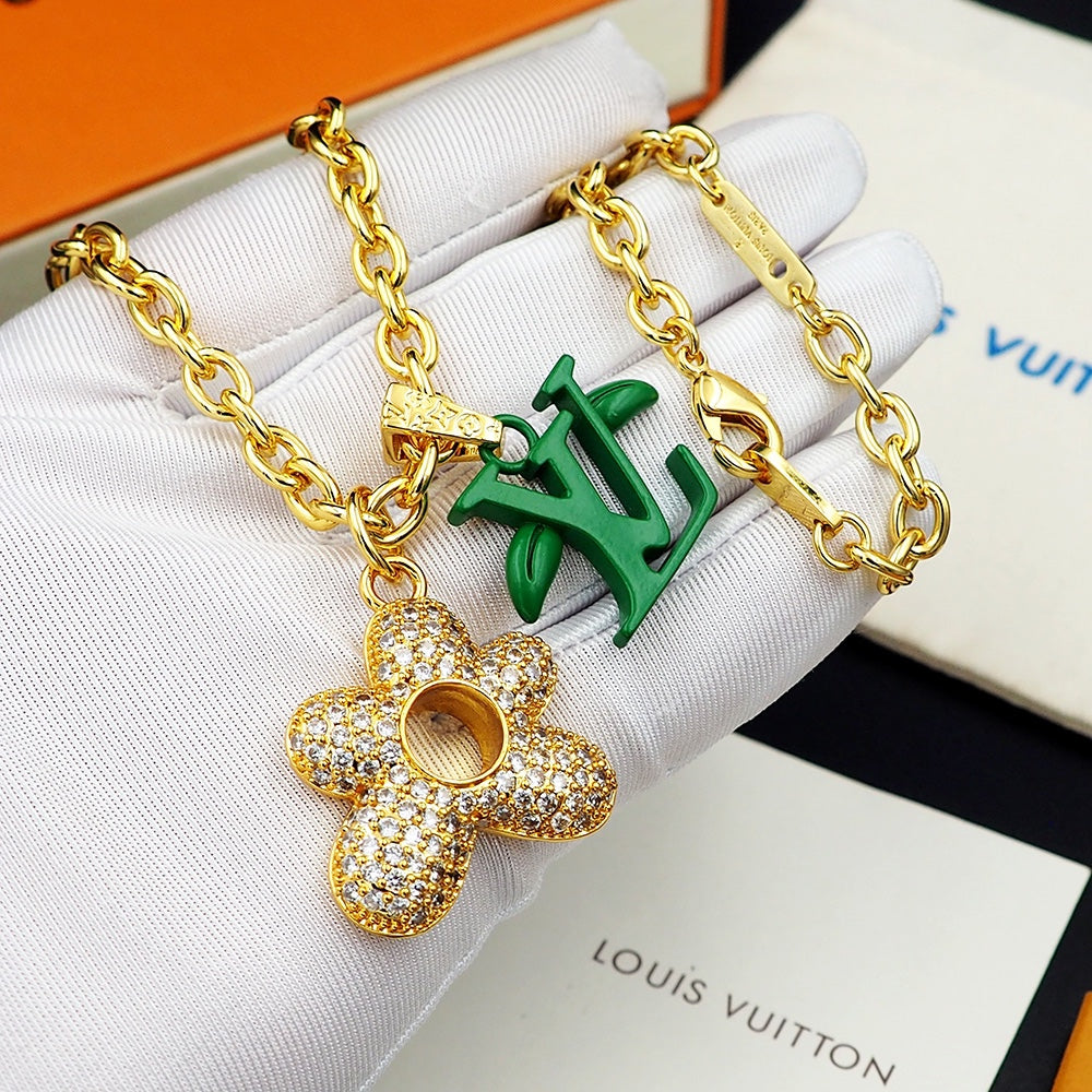 Louis Vuitton Blooming Pendant 18K Gold Necklace