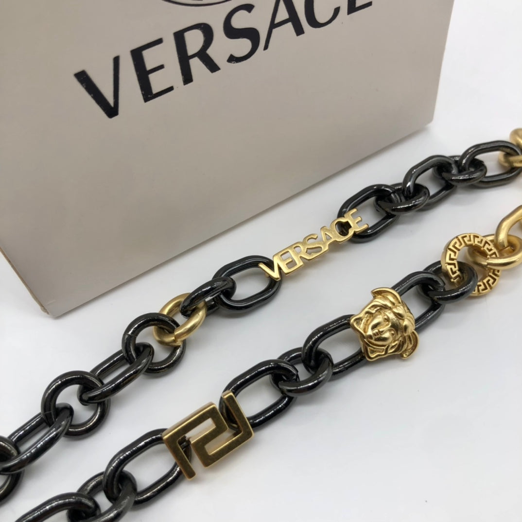 Celine Ver Chain 18K Gold Necklace