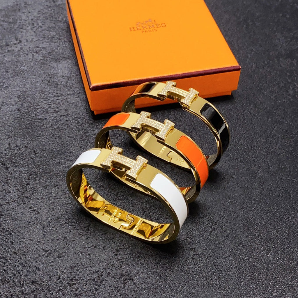 Hermes Clic Diamond 18K Gold Bracelet