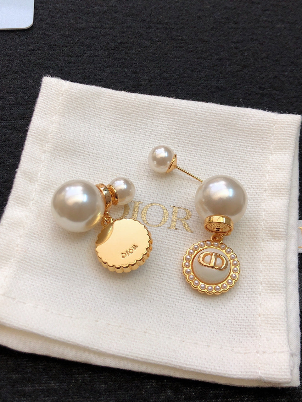 Dior Pearls 18K Gold Earrings