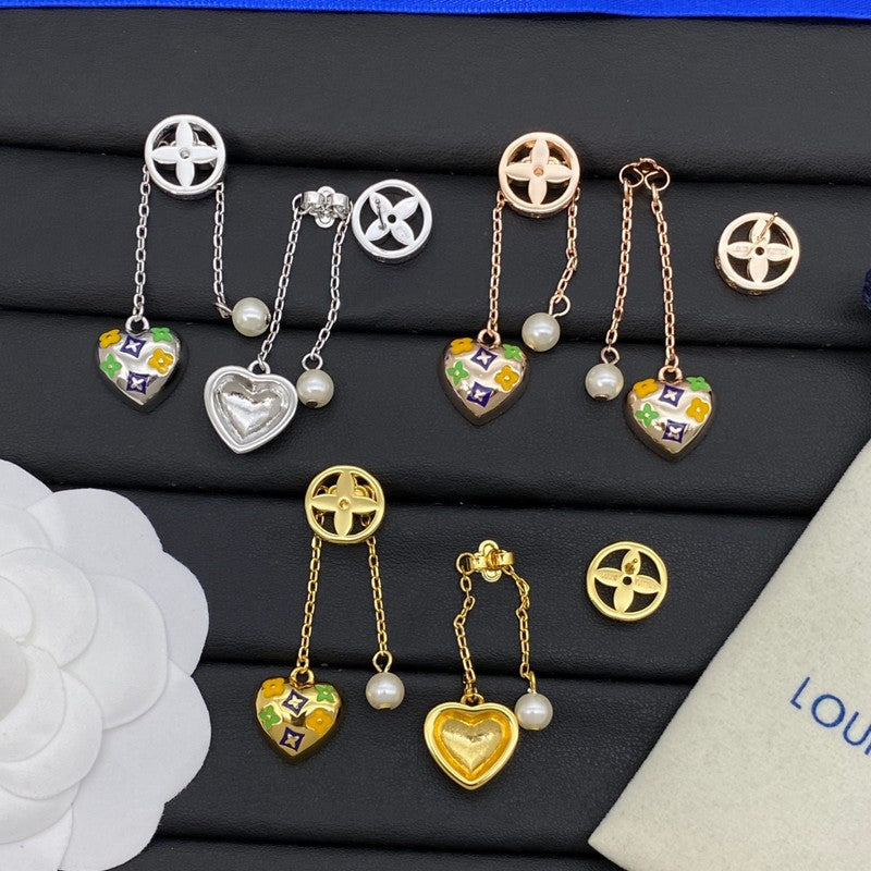 Louis Vuitton Diamond Pearl Drop 18K Gold Earrings