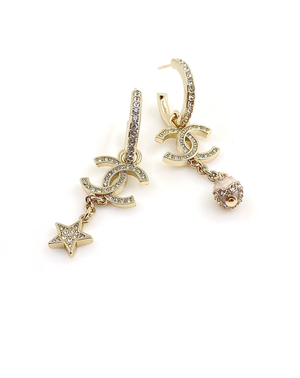 Chanel Star Pearls Pendant 18K Gold Earrings