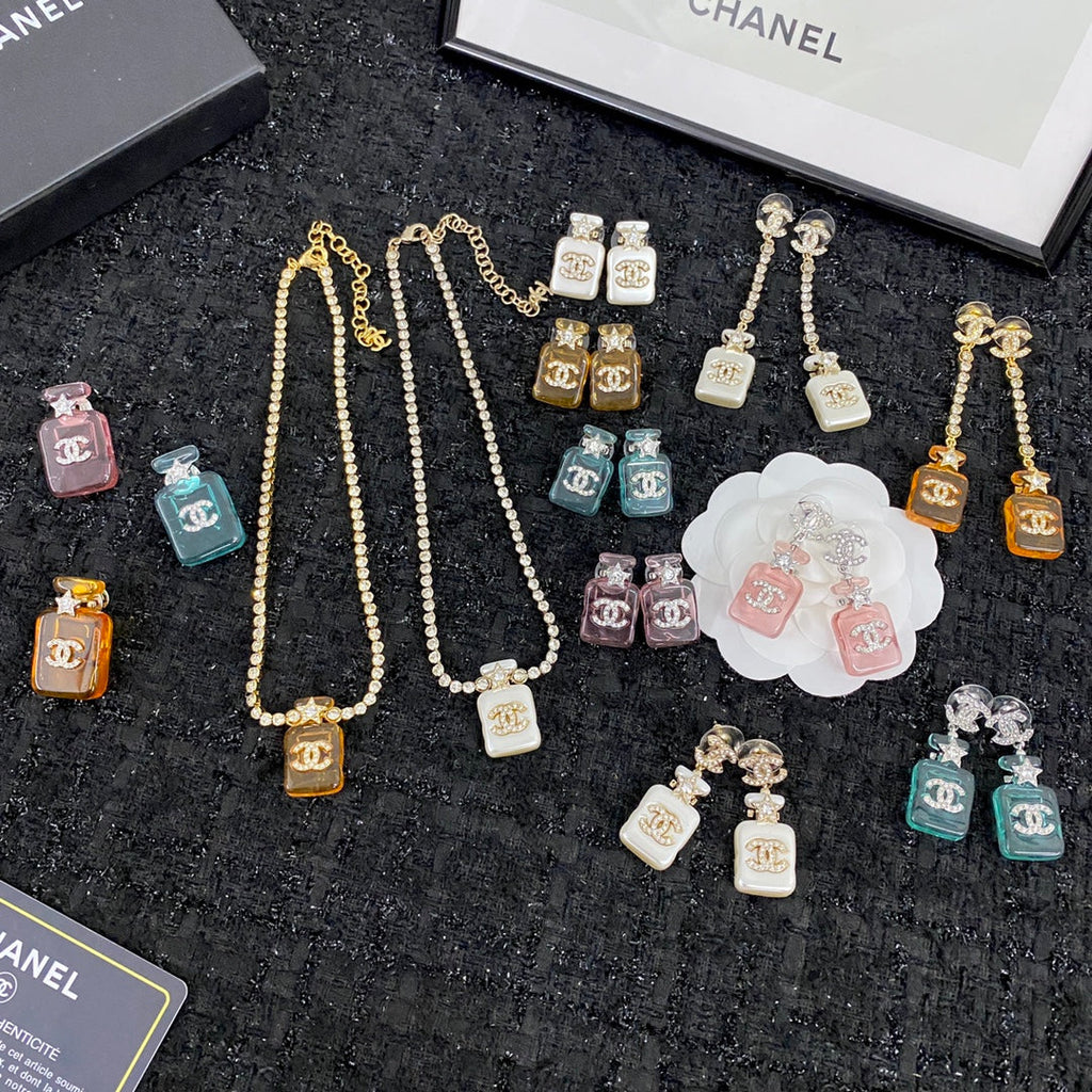 Chanel Perfume Color Bottle 18K Gold Brooch