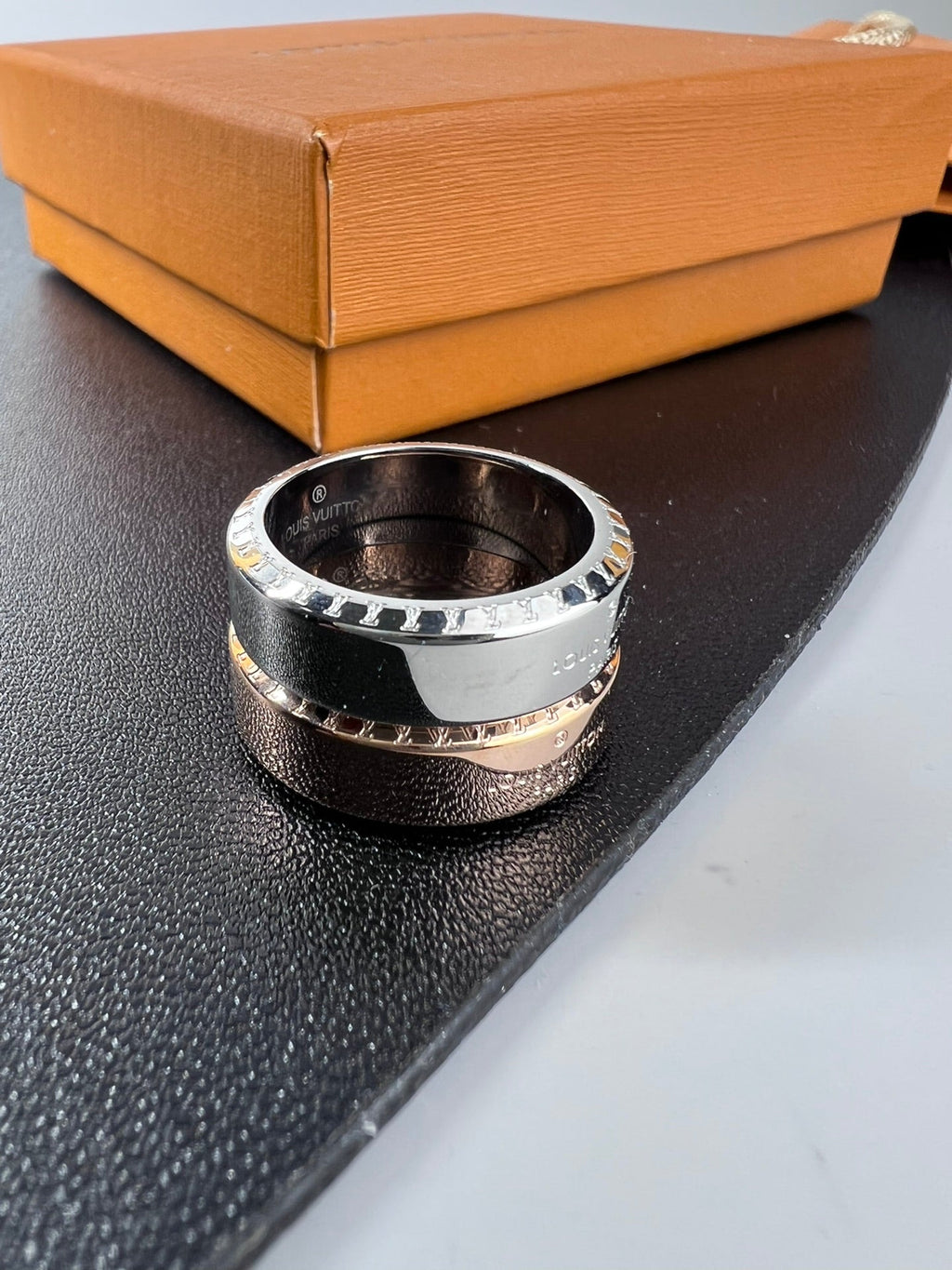 Louis Vuitton Vintage 18K Gold Ring