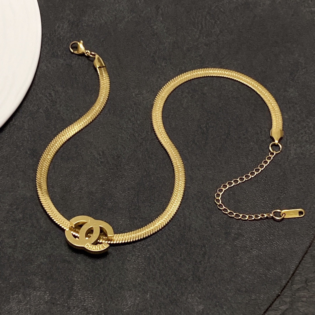 Chanel Gold Chain Choker 18K Gold Necklace