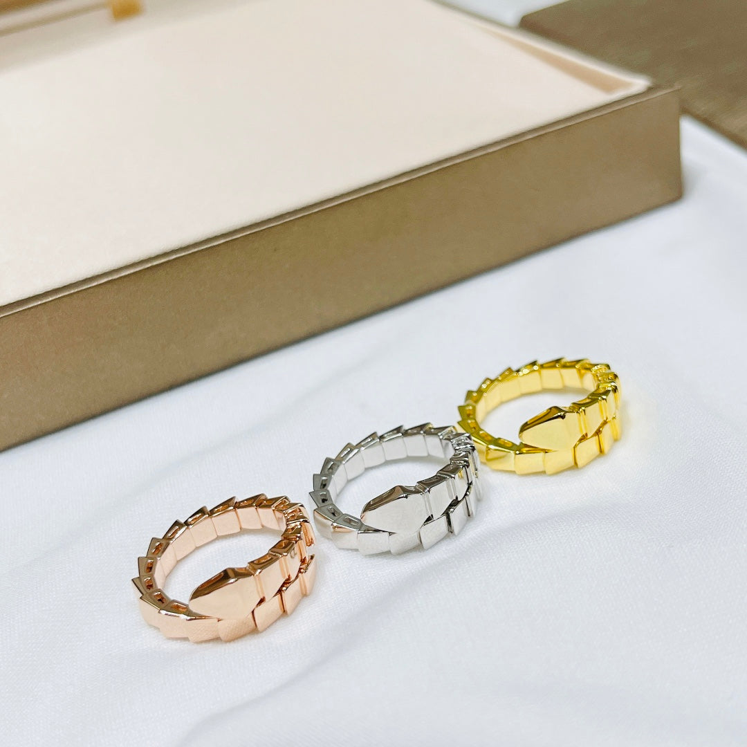 Bvlgari Serpenti Viper 18K Gold Ring