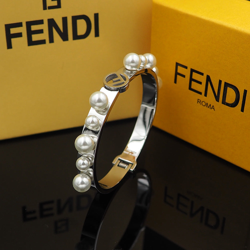 Fendi Pearls 18K Gold Bracelet