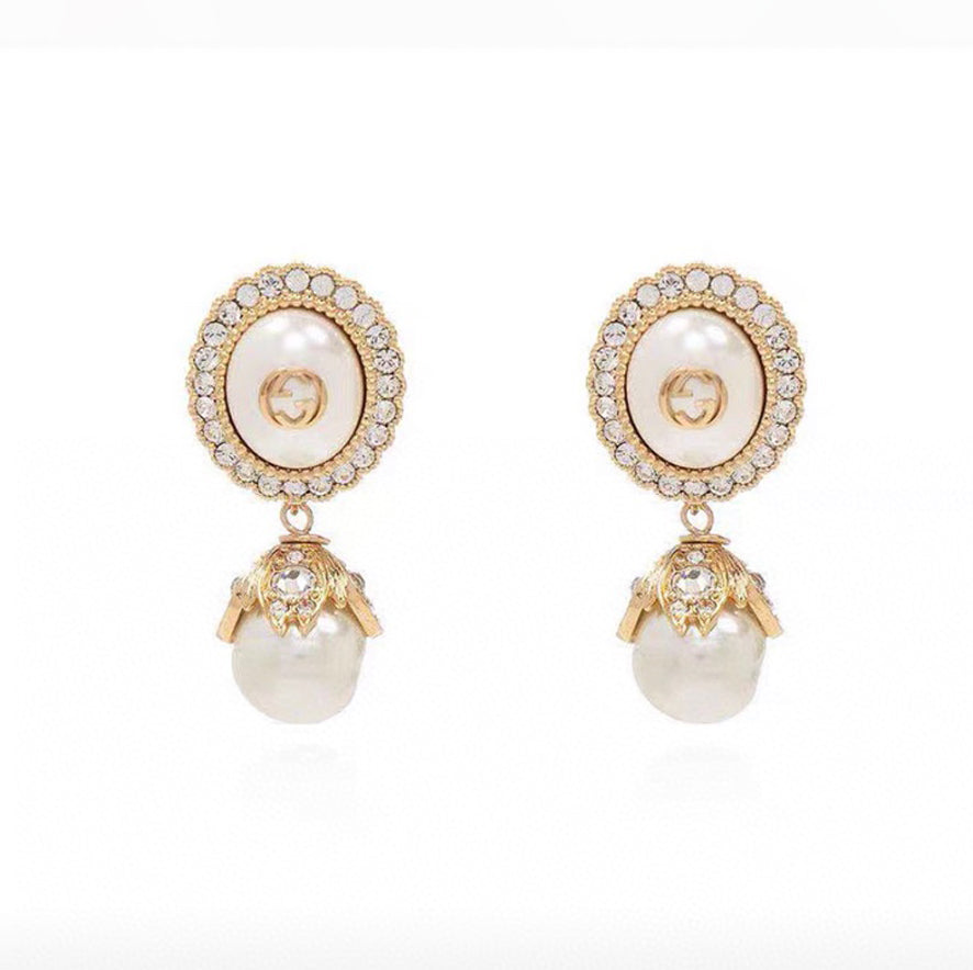 Gucci Double Pearl 18K Gold Earrings