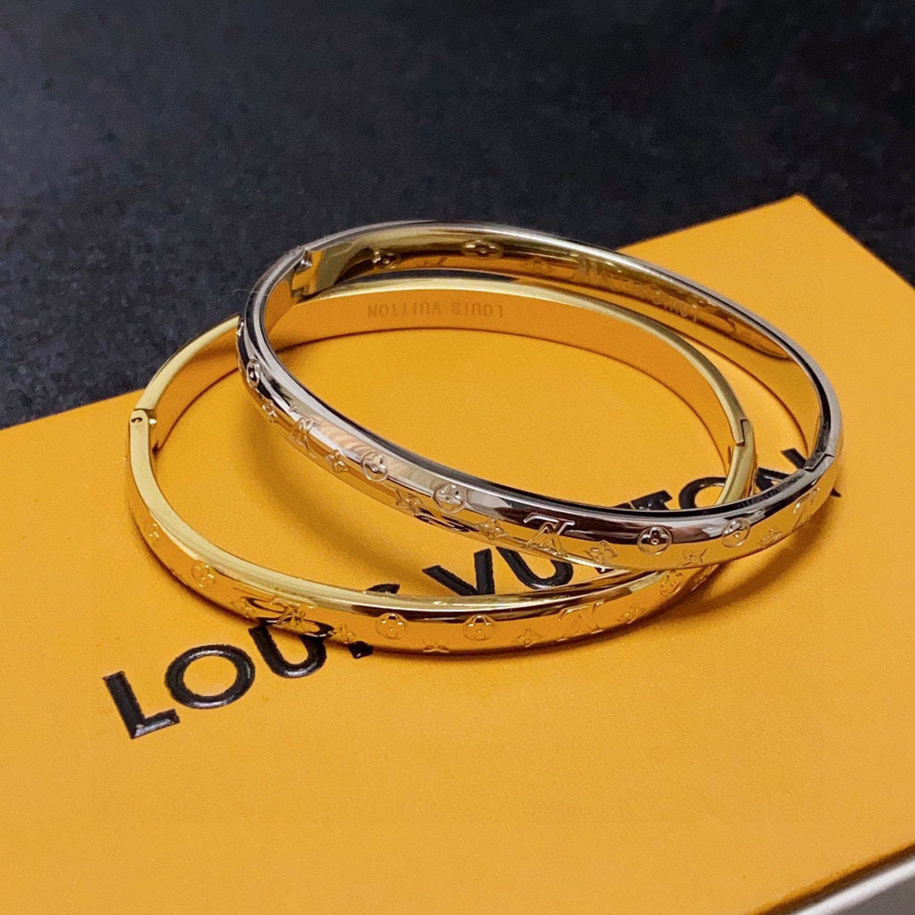 Louis Vuitton Monogram 18K Gold Bracelet