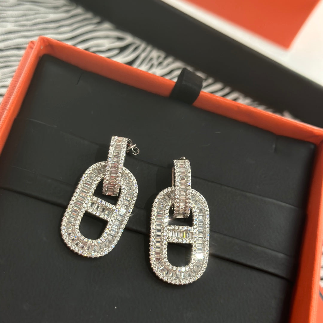 Hermes Diamonds 18K Gold Earrings