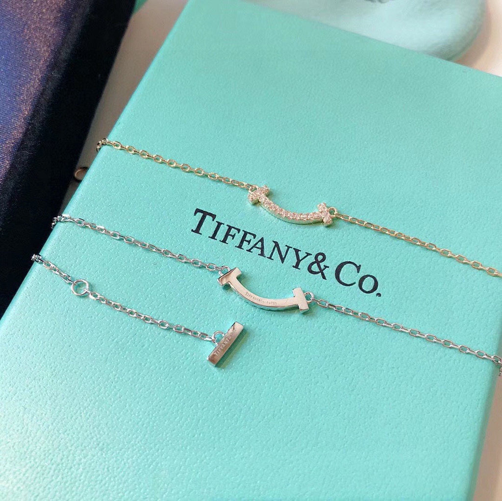 Tiffany Smile Diamond 18K Gold Bracelet
